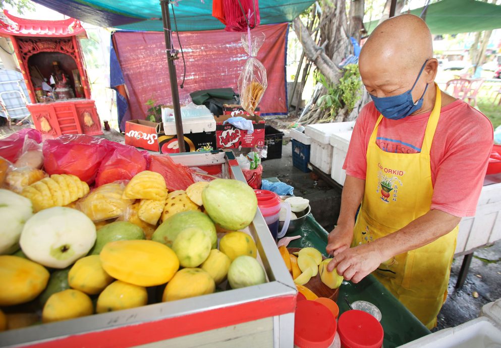 霹:未签网/第二版头/天气酷热消暑解渴 西瓜木瓜热销