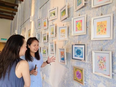 霹:预编版头/《一路有你》日本和谐粉彩艺术展至30日