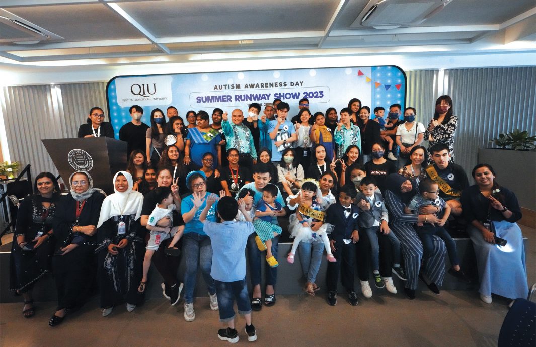 霹:QUEST国际大学特殊孩童时装秀