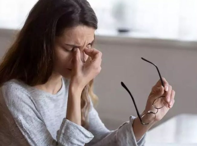 香港57%冠病康复者有脑雾 调查:少用脑记事恐记忆力衰退