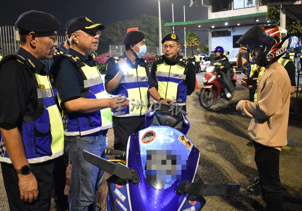 陆交局逮7涉滥用毒品长巴司机