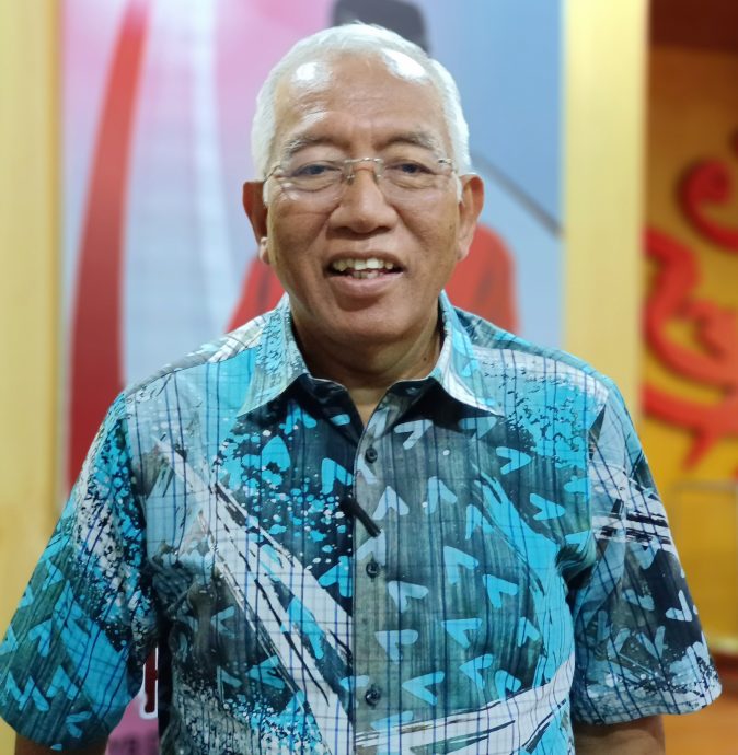 马哈基尔:首相到六州办门户开放,不是浪费,而是贴近民心。