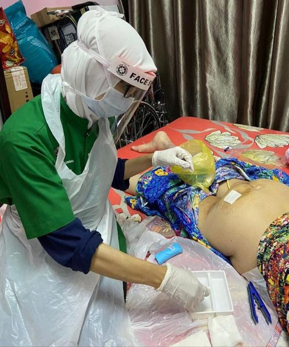 (古城封底主文)乐活-陈爱婷带动成立圣约翰机构马六甲中央区的“家”,疫情间为无数病患服务