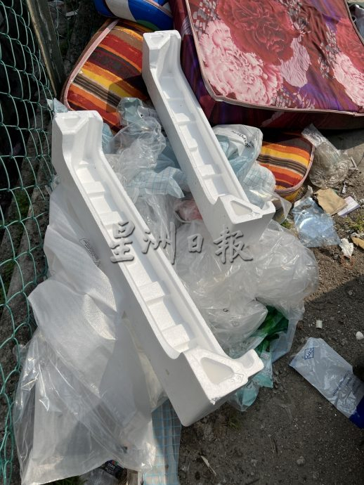 （古城第五版主文）玛琳巴刹垃圾站沦为大型垃圾丢弃场