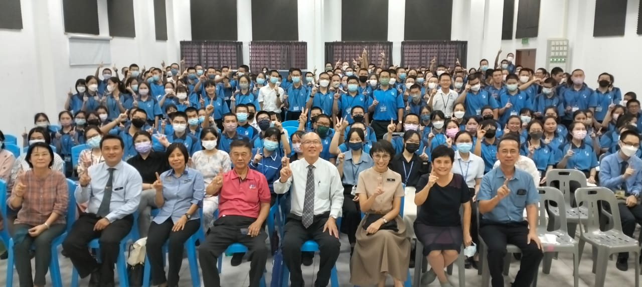 李金桦:教师学士课程华小组的一些课程面对名额没有填满的问题必须尽快解决