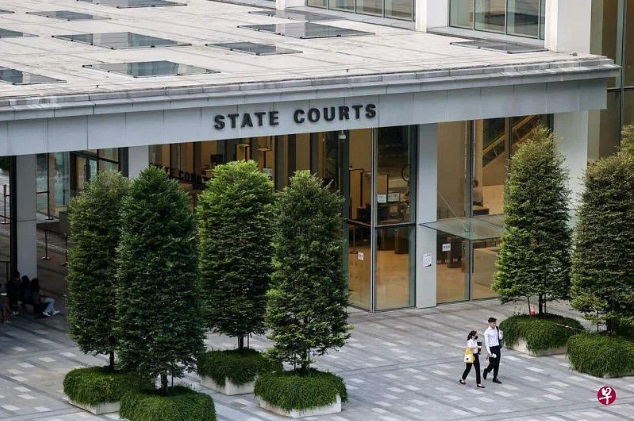 (已签发)柔:狮城二三事:不满15岁女儿在外过夜 母亲猛甩水壶烫伤女儿