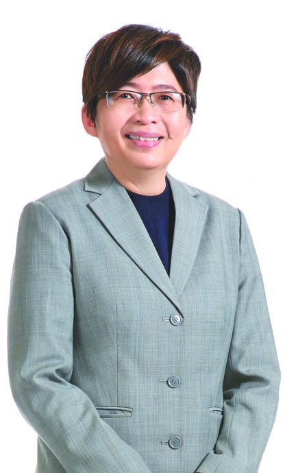 (版头)中国游客来马