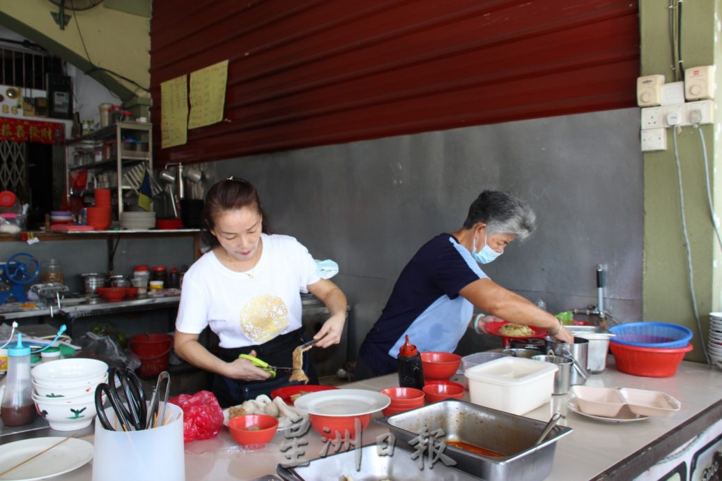NS主文/武来岸新兴元素不断注入,景区营地餐馆逢周末近爆满