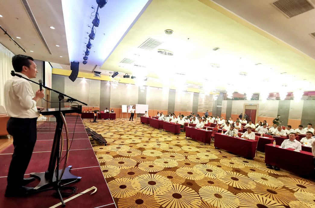 NS封底主文/陆兆福:要成为最厉害销售员,向选民推销“希盟的好”