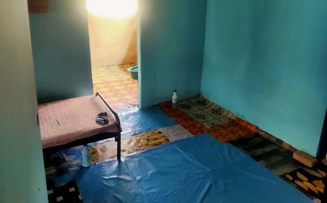 NS朱湖:“一母能养3儿女,3儿却不能赡养一个妈!”独居寡妇痛哭“只能等死”