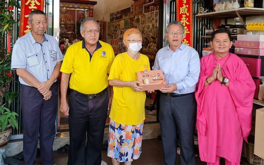 芙蓉南海坛闰二月十九观音诞活动,捐出1万5000令吉作慈善。