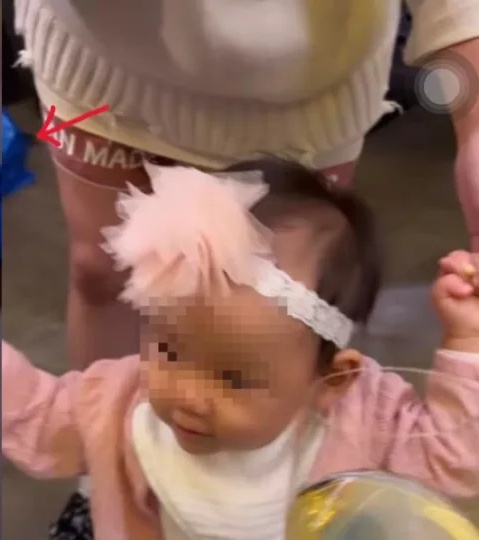 Selina孕肚首曝光 小腰果性别揭晓