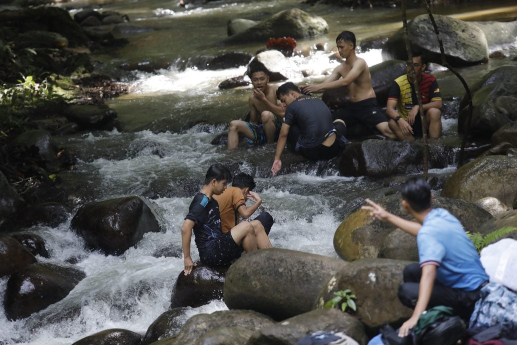 12日见报/大都会-一起出游:Sungai Congkak