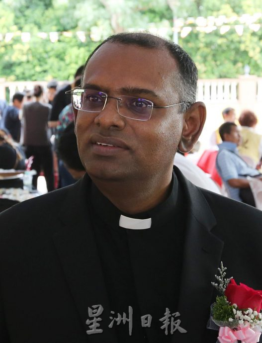 14/5见报∕我们∕雪州卫塞节,五大宗教领袖齐庆祝