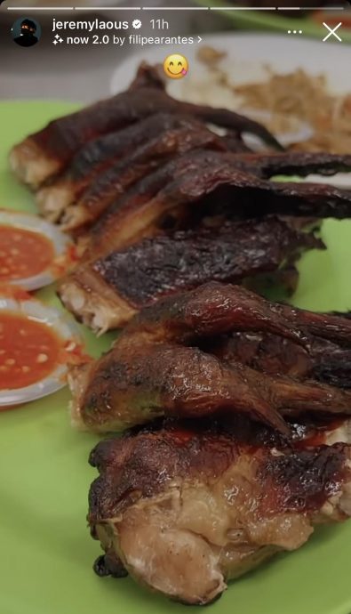 80岁姜糖机场接机  姜涛暖心举动获赞天使