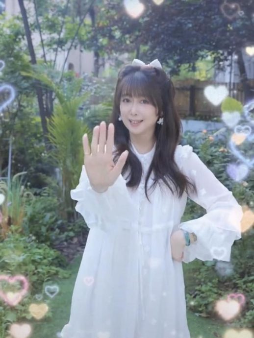 53岁孟庭苇扮嫩贺母亲节 日语歌伴奏遭骂高情商回怼