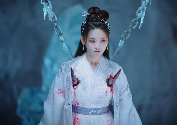 ​杨超越传演技烂新剧被飞  换虞书欣二搭王鹤棣