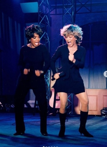 “摇滚女王”天娜端纳病逝 奥巴马赞光芒永不减退