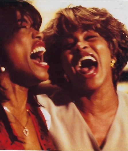 “摇滚女王”天娜端纳病逝 奥巴马赞光芒永不减退