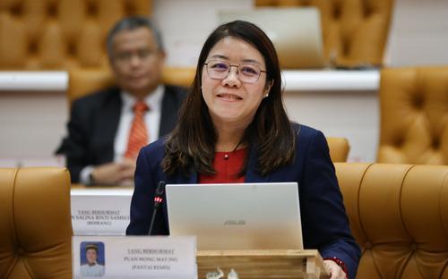 【州议会】/黄渼沄:兽医局10年只发90罚单 与苍蝇问题投诉不成正比