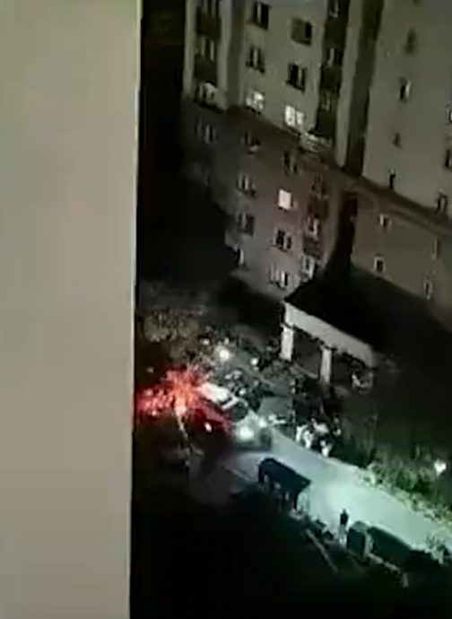 一家之主欠巨额债务 杀4家人后自杀