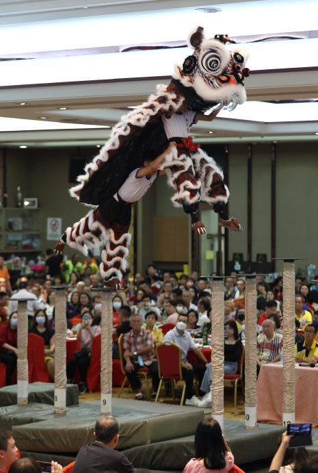 东02:关丹建造行国际高桩醒狮王邀请赛