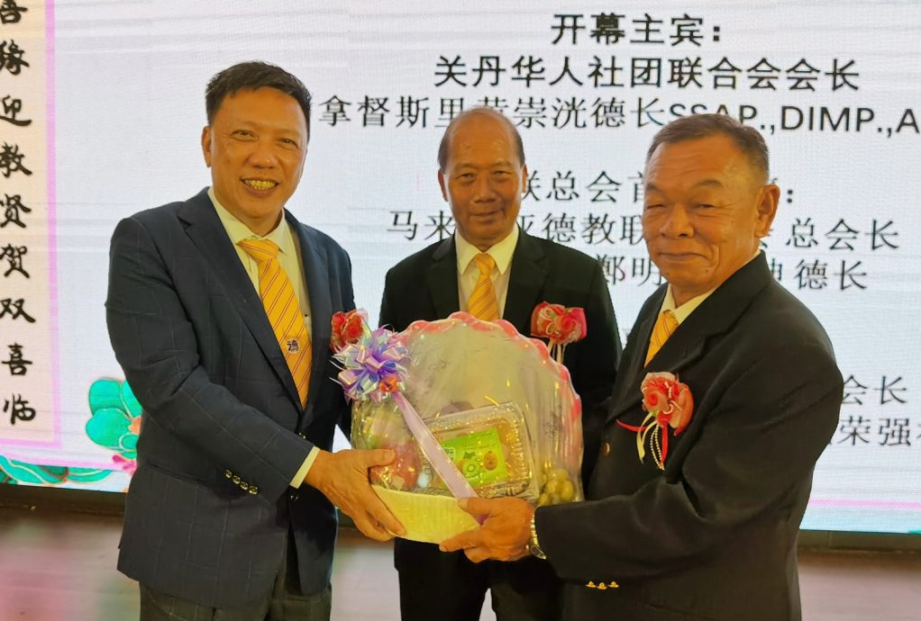 东：关丹德教会济修善社晚宴