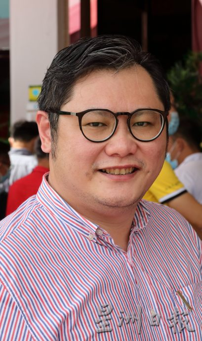教育部宣布取消课外活动,家协措手不及,只能接受配合。