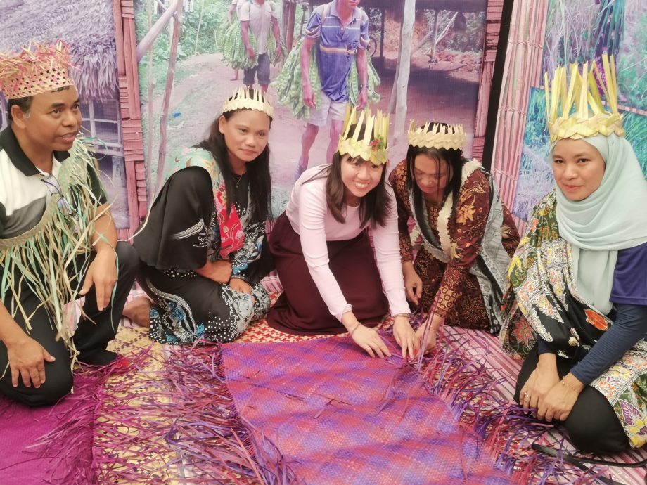 东:梁耀雯:即使少数族群也应互相尊重