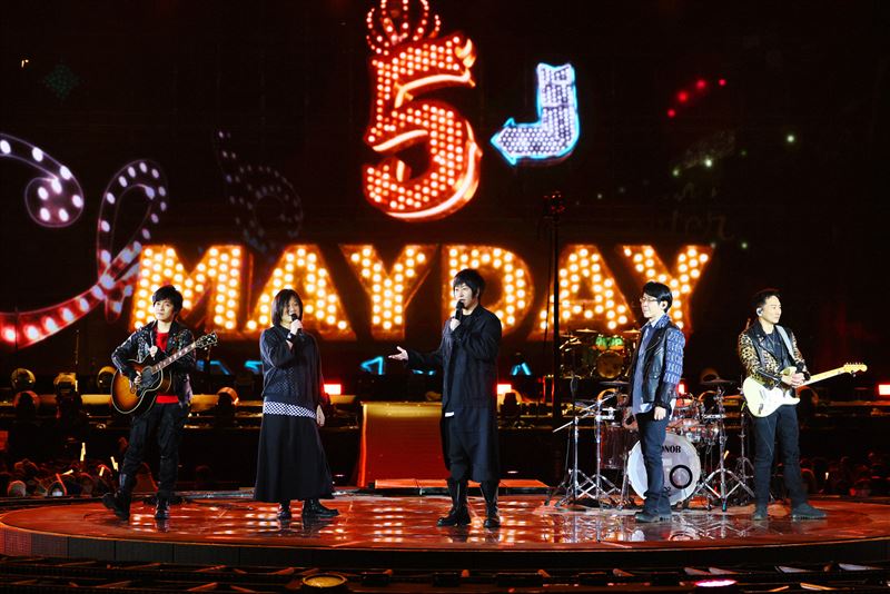 五月天墨尔本开唱临换场地 粉丝怒灌爆阿信IG