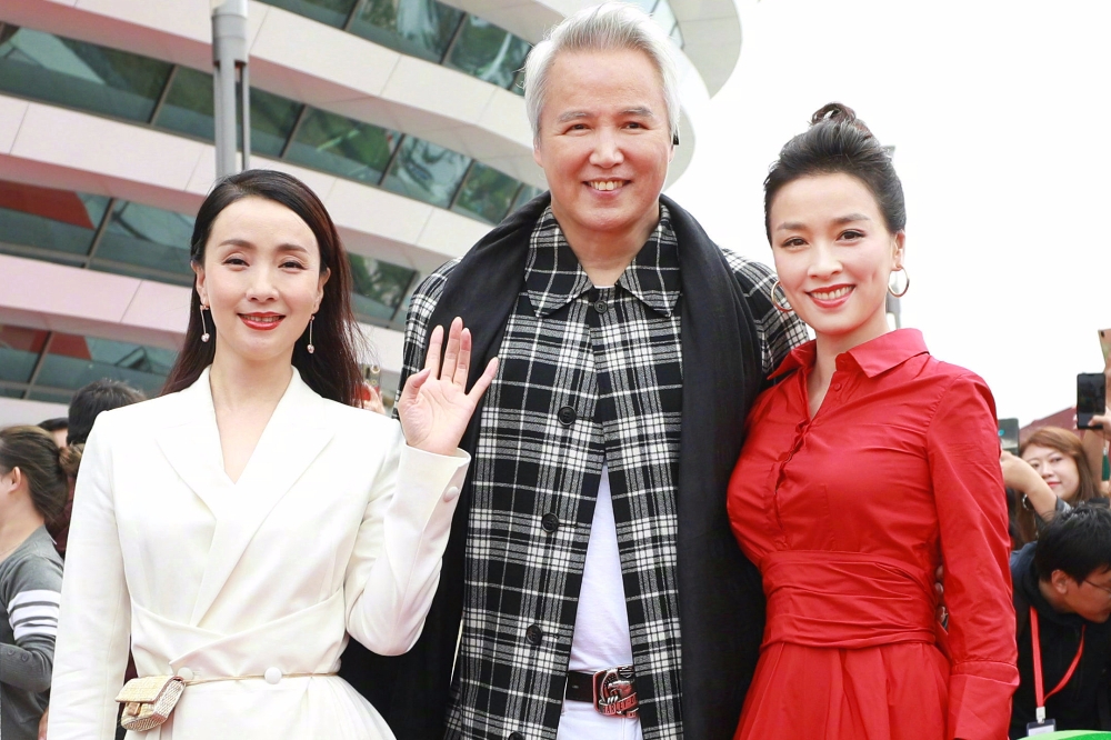 传徐峥陶虹转美5亿被冻结 网深扒：疑点太多