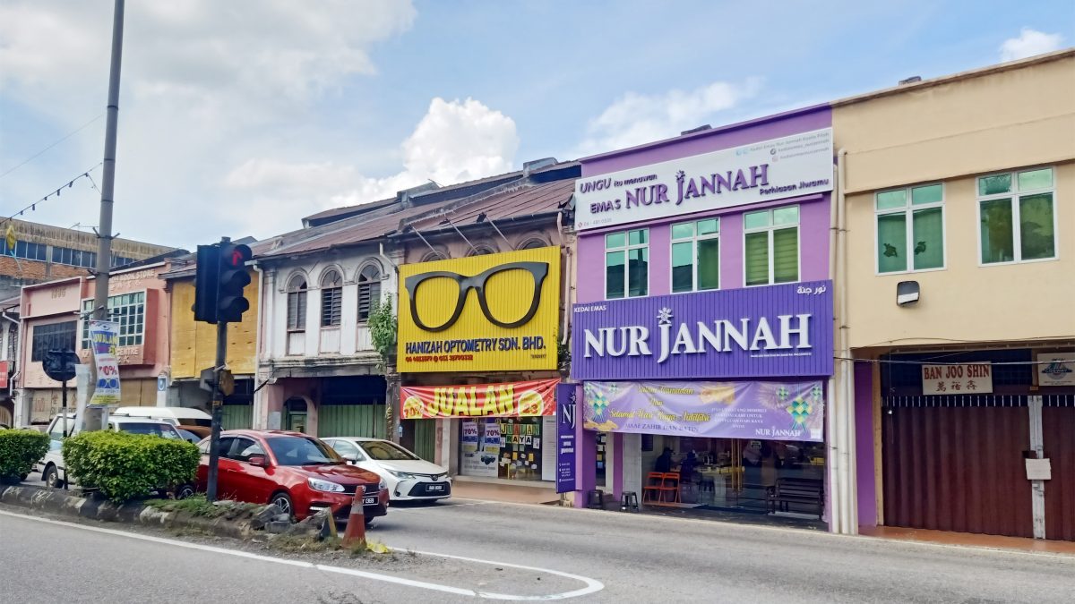 供星洲网/ 180万令吉金饰被劫案件,警方数小时后逮捕1嫌犯归案