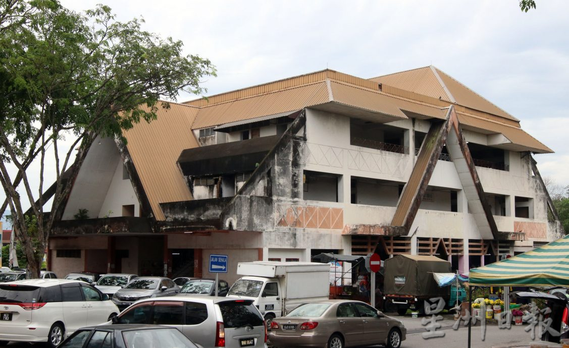 供星洲网／为州选铺路，倪可敏为森州连派38份大礼