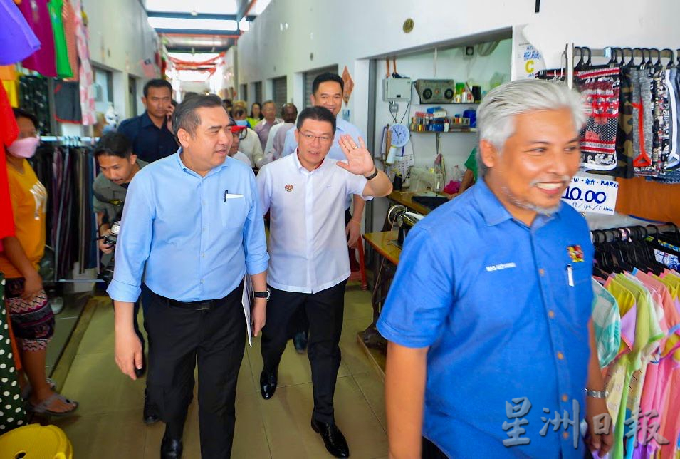 供星洲网/倪可敏送全森华人新村500万大红包