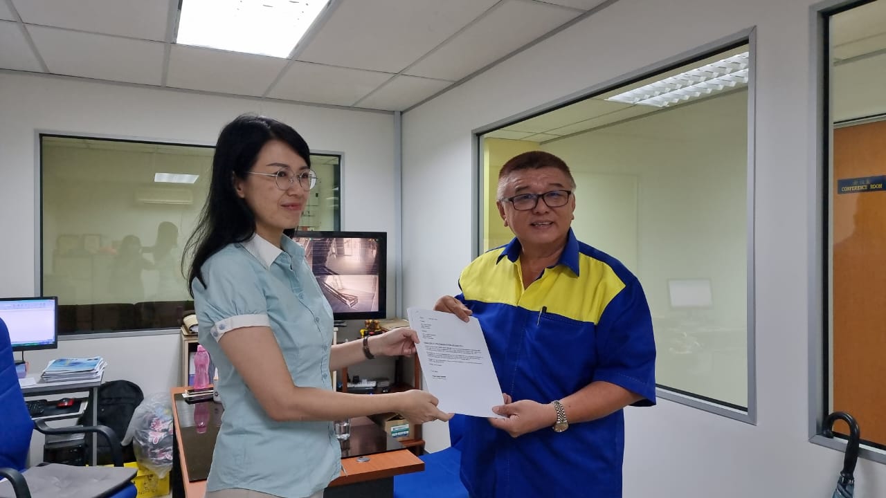 供星洲网:马华前候选人颜志淼退出马华 | 承认有阵营邀请代表上阵