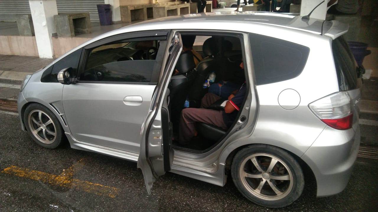 全国：执法部队所展开的“OP TARING WAWASAN”取缔行动，又在丹州巴西马县扣留了一批非法入境的缅甸人，这次有10名男女被捕，以及一名年仅1岁大的婴儿。