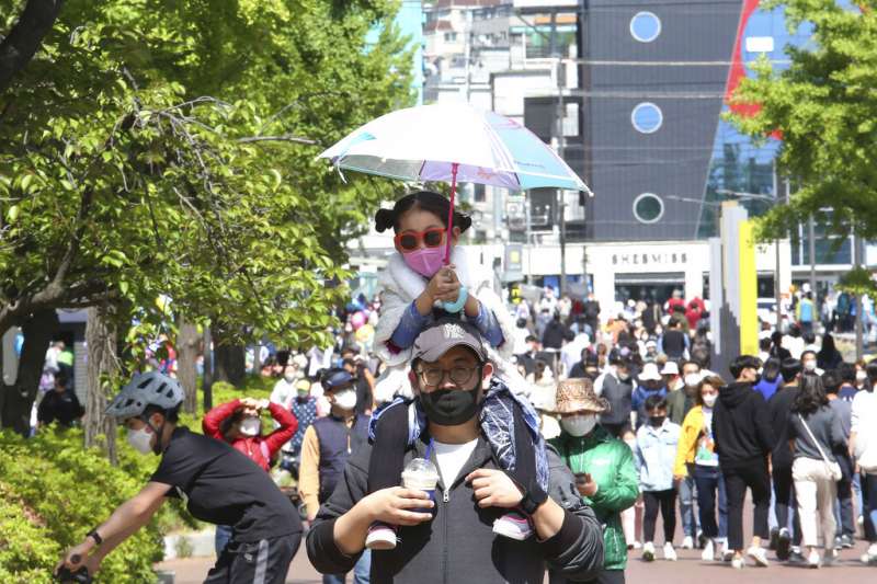 全球育儿这一国最贵!智库调查揭秘:最大宗成本原来是课后补习