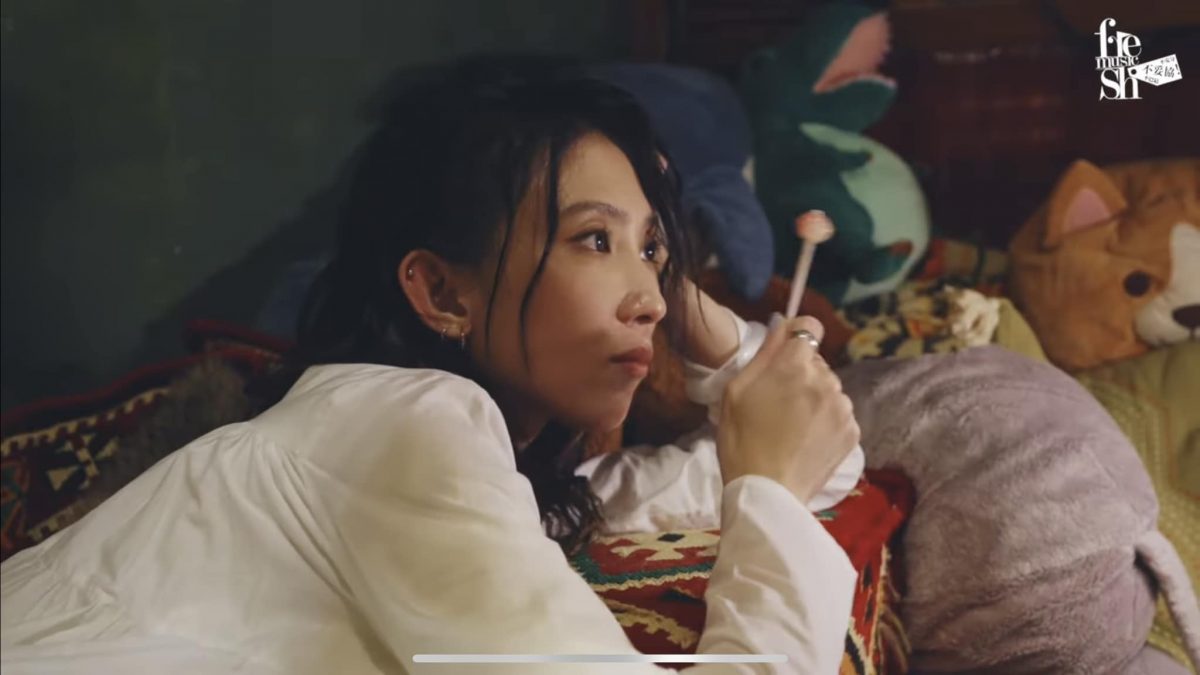 初战金曲奖对决周杰伦 戴佩妮:差点灵魂出窍