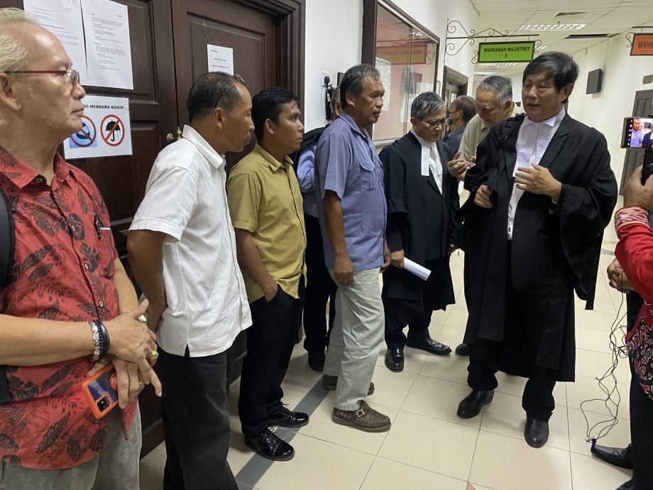 古晋高庭驳回12人就MA63有效性起诉政府