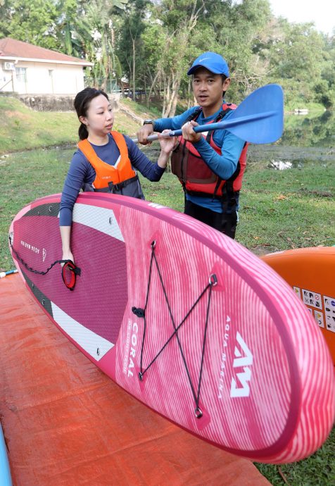 可以站着、躺着、跪着玩的立桨运动（SUP，Stand Up Paddle）