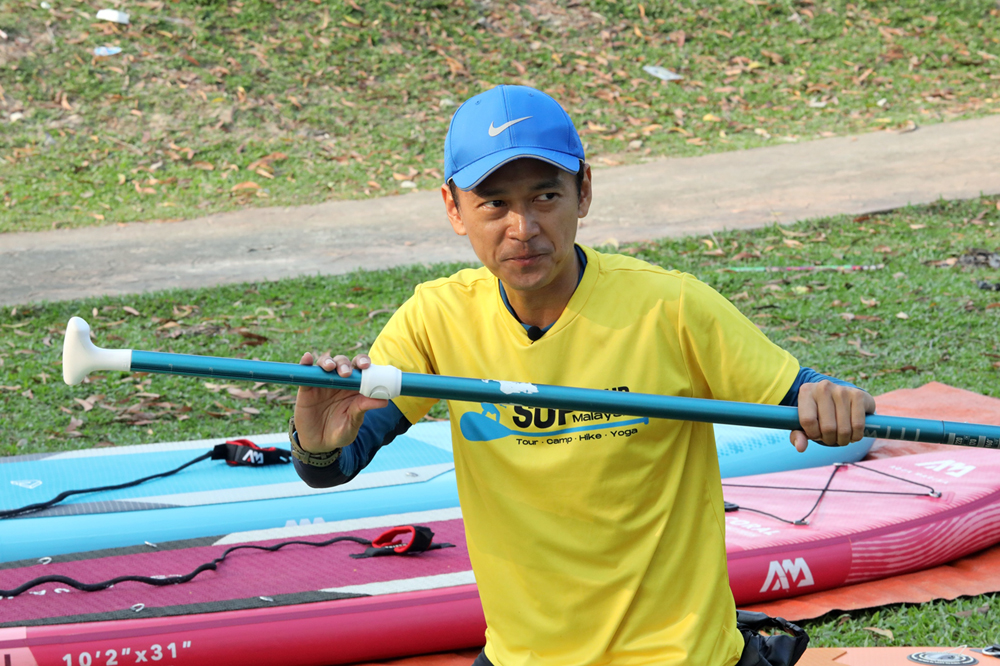 可以站着、躺着、跪着玩的立桨运动（SUP，Stand Up Paddle）
