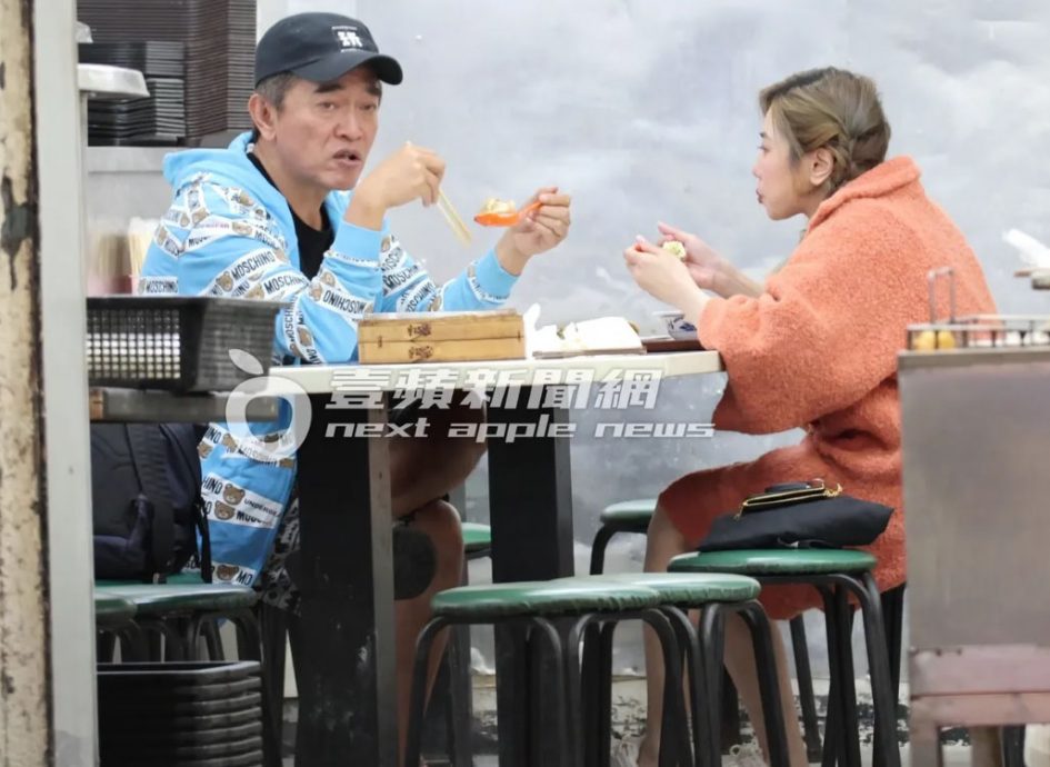 吴宗宪深夜不睡觉 约辣妹喝豆浆谈心