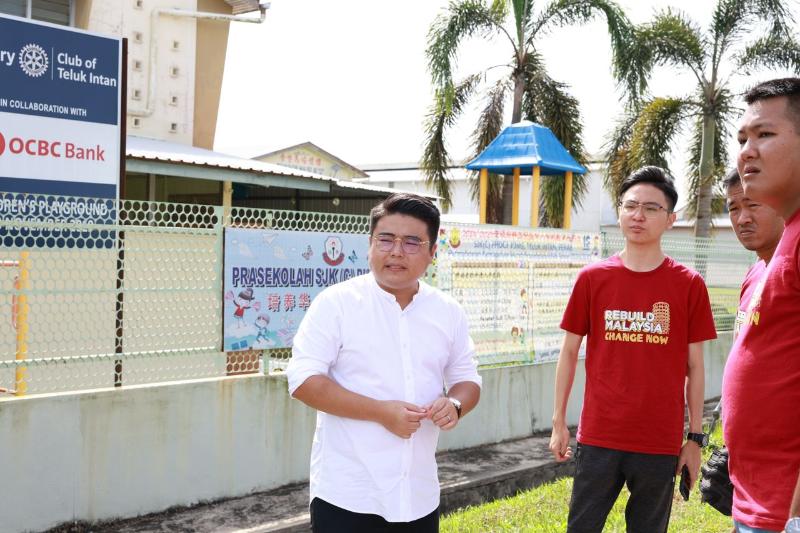 吴家良:为培养华小增设安全措施