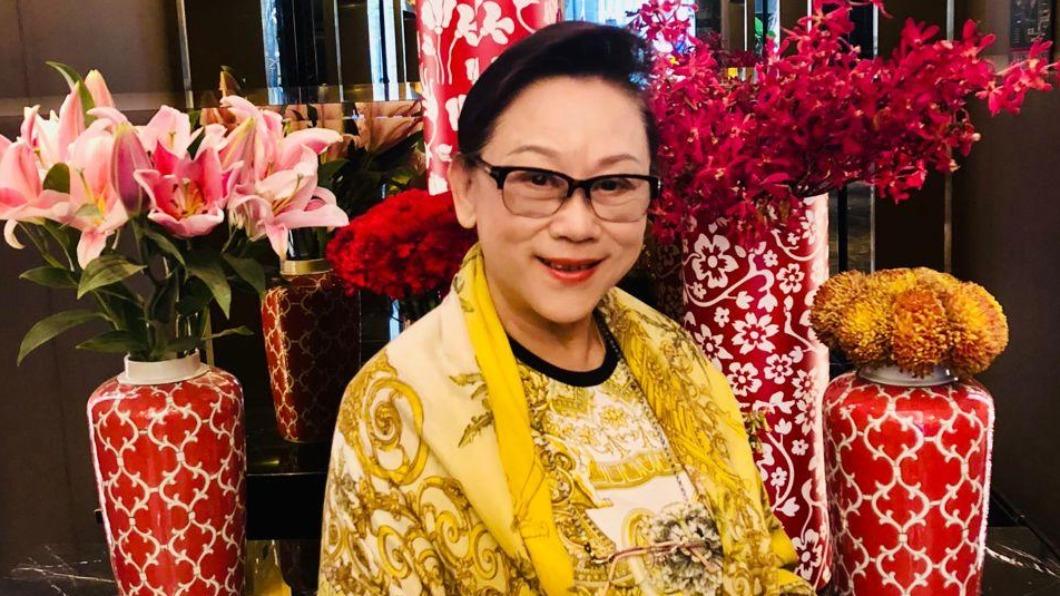 唱红《今天不回家》姚苏蓉惊喜露面大马音乐颁奖礼	 