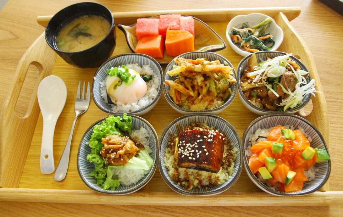 大都会 / 铁路美食2.0-斯里白沙罗西捷运站
