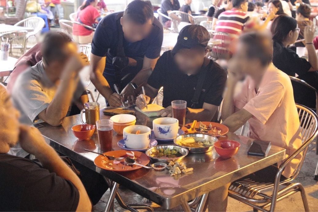 大都会/封面主文/电访烟民在餐饮店抽烟的问题/6图