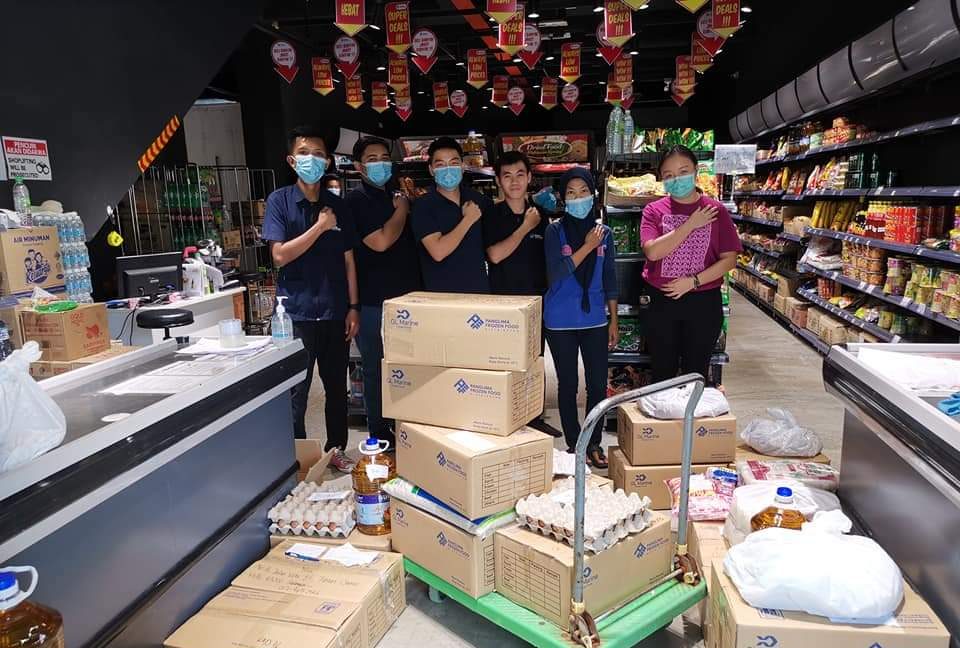 大都会/封面/电访电商生意是否受影响