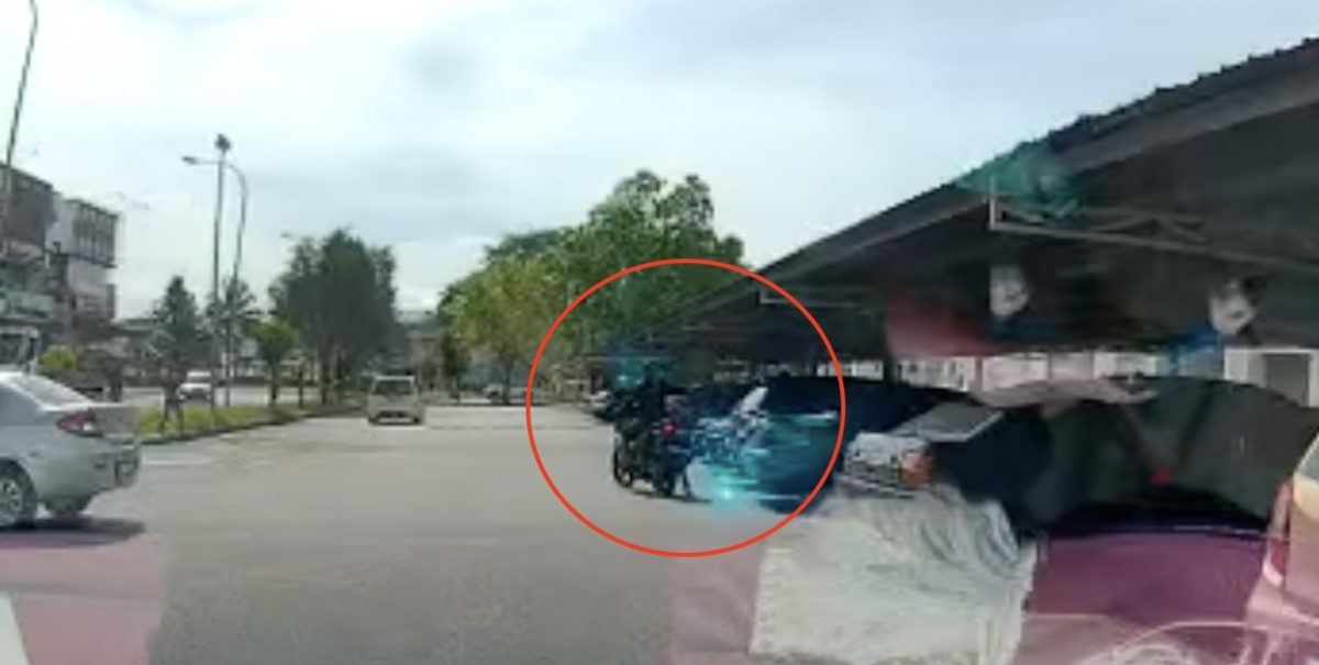 大都会:掠夺匪出没,男子失金链/3图