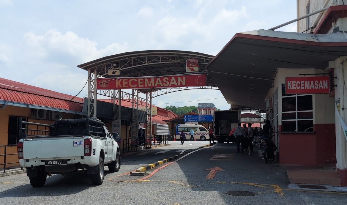 大都会/早报头／加影医院扩充急症室增加病床／4图