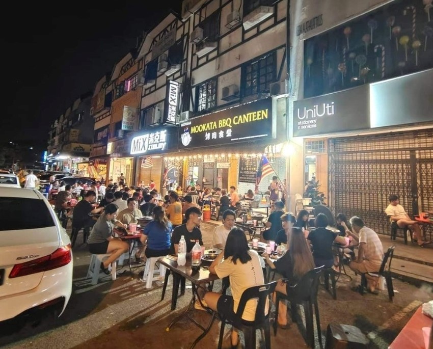 大都会/ME02头／罚款低阻吓有限，食肆霸占车位过火／6图